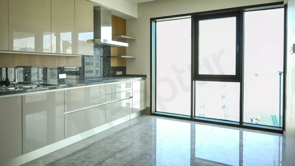 Bakırköy Sahilde Satılık 640m2 Lüks Dubleks - Vatandaşlığa Uygun