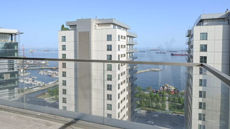 Bakırköy Sahilde Satılık 640m2 Lüks Dubleks - Vatandaşlığa Uygun
