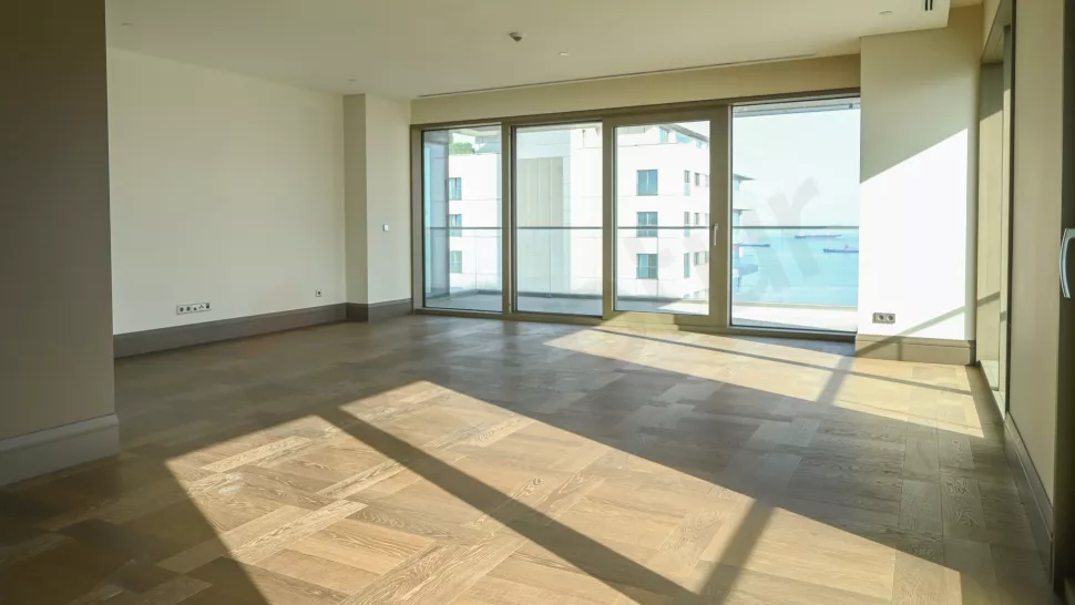 Bakırköy Sahilde Satılık 640m2 Lüks Dubleks - Vatandaşlığa Uygun