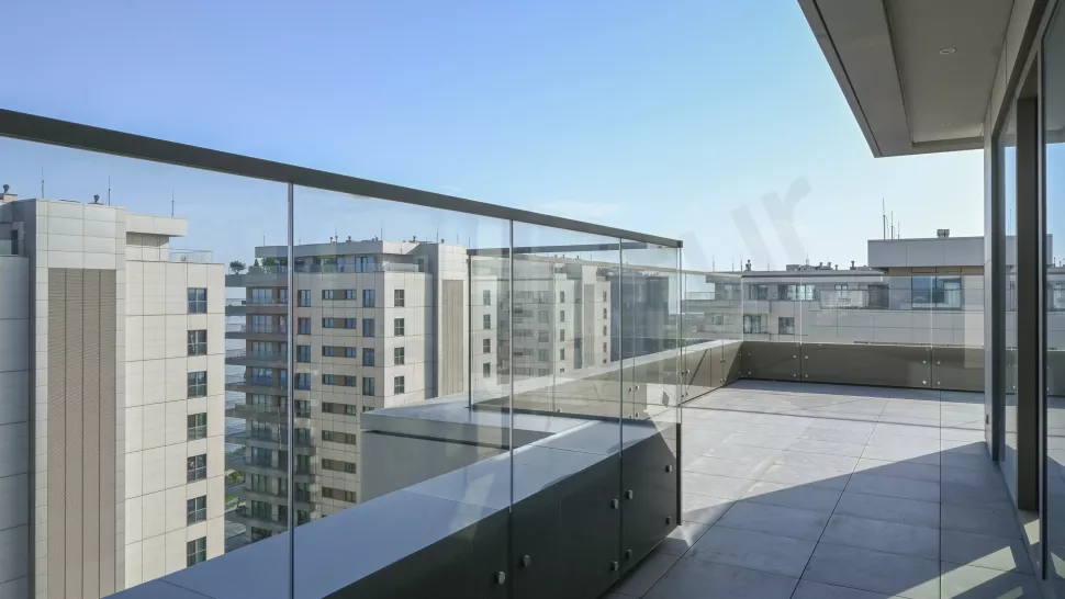 Bakırköy Sahilde Satılık 640m2 Lüks Dubleks - Vatandaşlığa Uygun