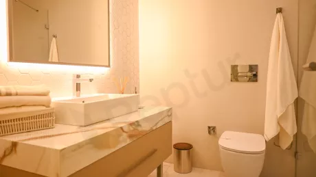 Kartal’da Kapalı Havuzlu ve Güvenlikli Sitede Satılık Lüks Daire