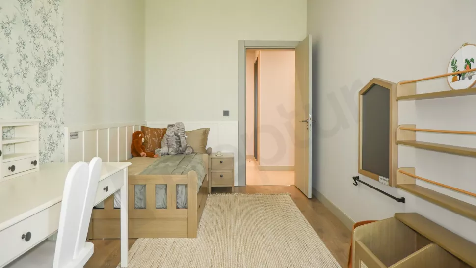 Kartal’da Kapalı Havuzlu ve Güvenlikli Sitede Satılık Lüks Daire