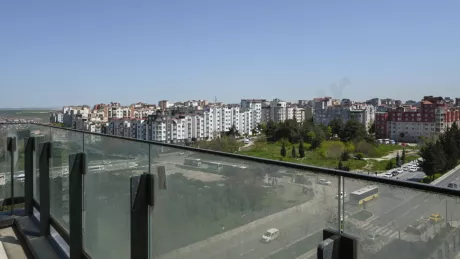 Başakşehir Satılık 172m2 Daire: Yeni Binada Havuzlu ve Sosyal Alanlı