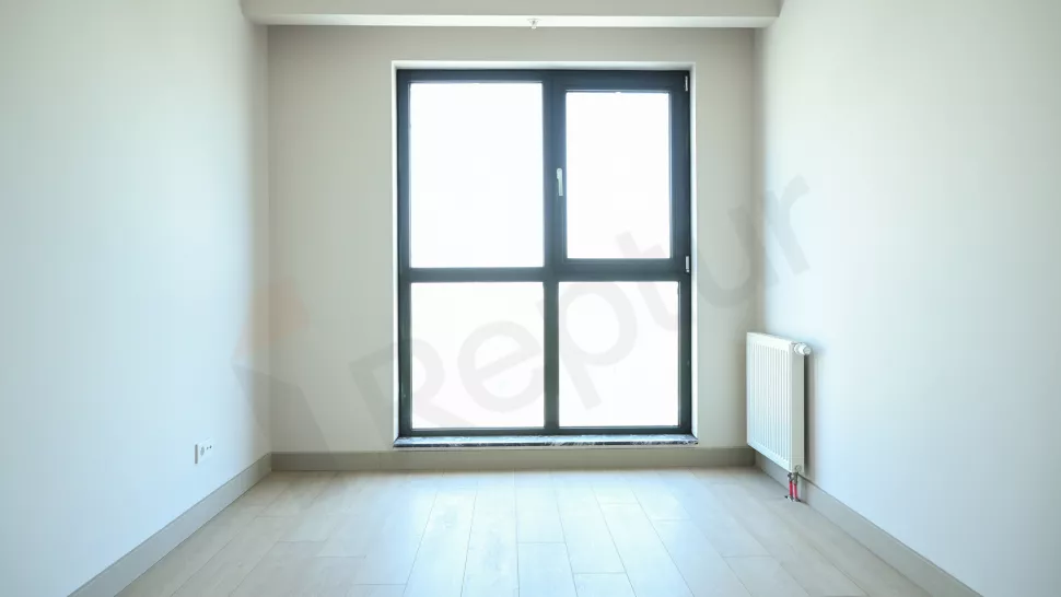 Başakşehir Satılık 172m2 Daire: Yeni Binada Havuzlu ve Sosyal Alanlı