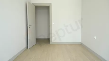 Başakşehir’de Vatandaşlığa Uygun, Yeni Teslim 221m² Satılık Daire