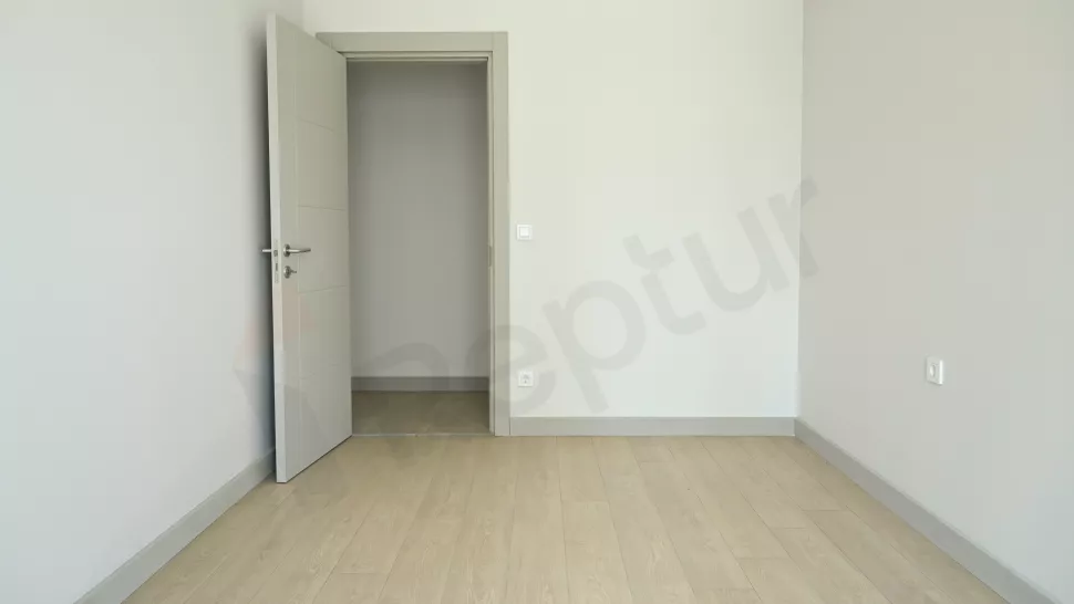 Başakşehir’de Vatandaşlığa Uygun, Yeni Teslim 221m² Satılık Daire