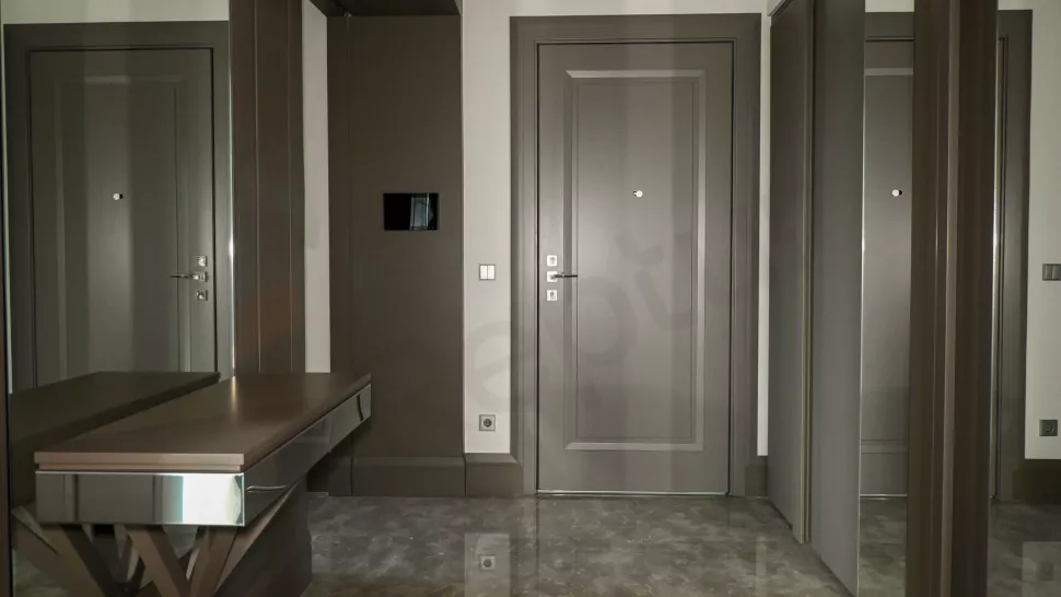 Bakırköy Sahilde Satılık Premium Daire, Havuzlu ve Güvenlikli