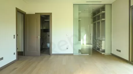 Bakırköy Sahilde Satılık Premium Daire, Havuzlu ve Güvenlikli