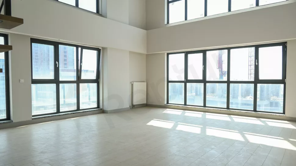 Başakşehir'de Vatandaşlığa Uygun Havuzlu Sitede Satılık Lüks Dubleks