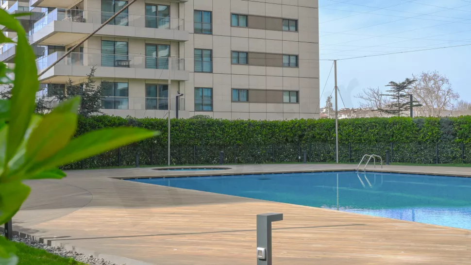 Bakırköy Sahilde Satılık Premium Daire - Vatandaşlığa Uygun