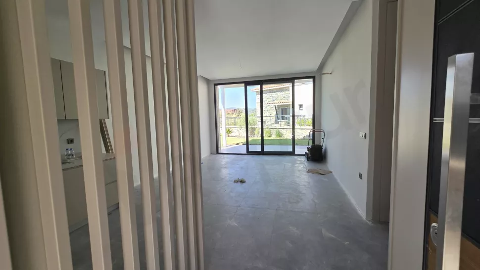 Bodrum'da Oturma İznine Uygun Yeni Teslim Havuzlu 2+1 Villa