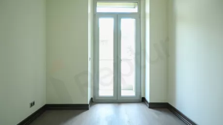 Beyoğlu'nda Satılık Lüks Daire: Vatandaşlığa Uygun, Taksit İmkanı