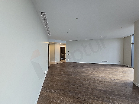Şık ve modern tasarımlı oturma odası iç mekanı.