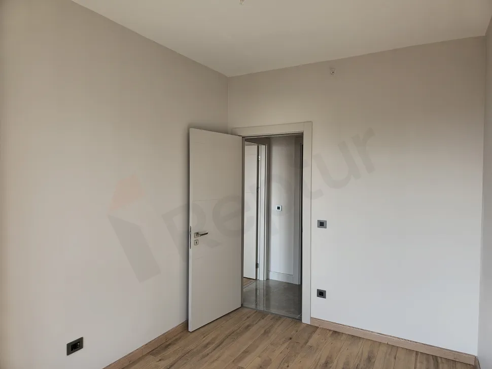 Referans Kartal Loca’da Adalar ve Deniz Manzaralı Satılık 3+1