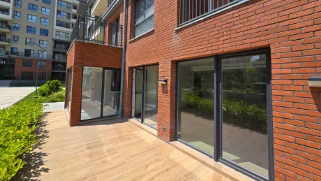 Beylikdüzü'nde Bol Doğal Işıklı, Balkon ve Teraslı Satılık 3.5+1 Aile Dubleksi