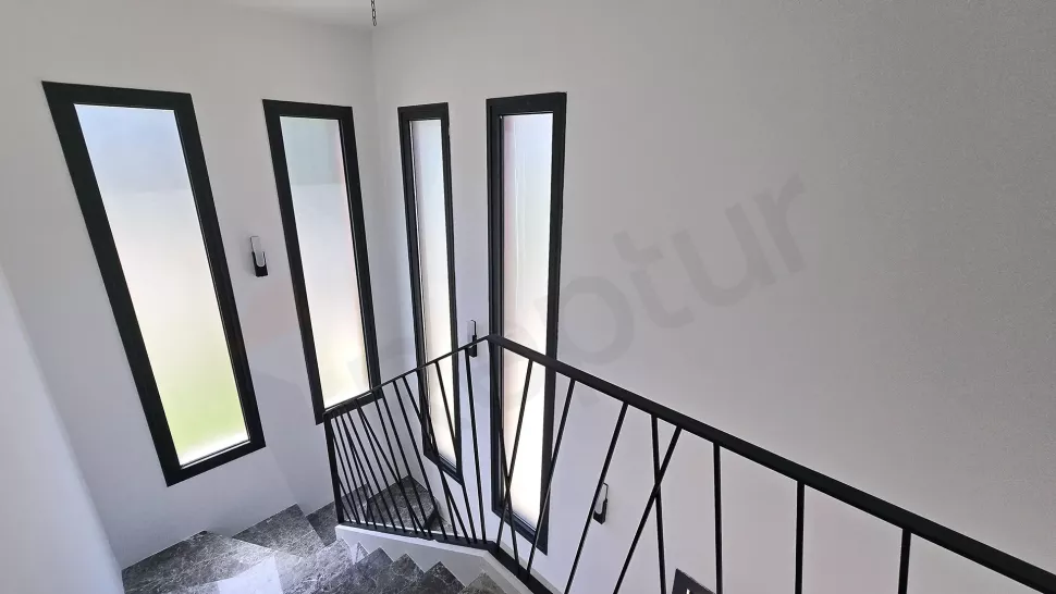 Bodrum'da Oturma İznine Uygun Yeni Teslim Havuzlu 2+1 Lüks Villa