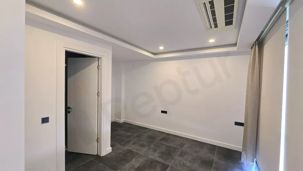 Bodrum'da Oturma İznine Uygun Yeni Teslim Havuzlu 2+1 Lüks Villa