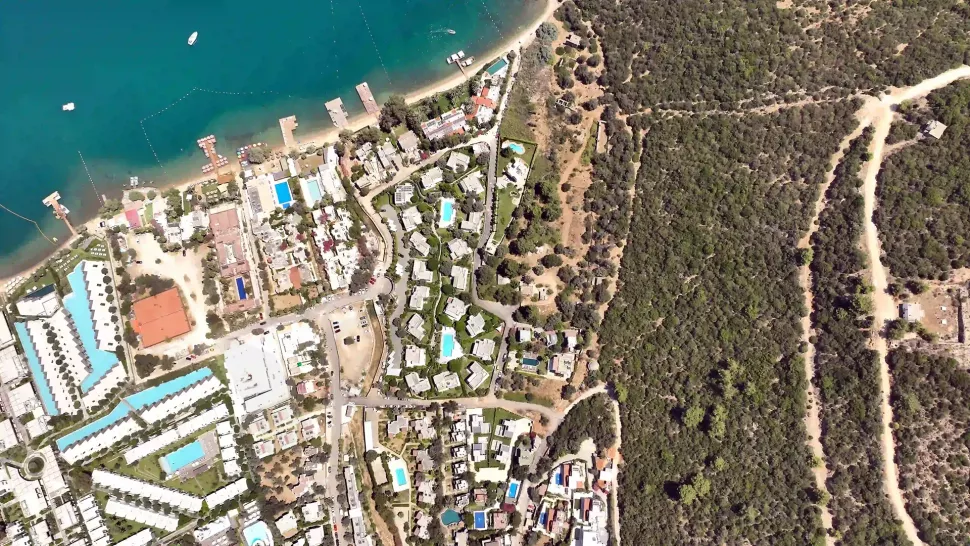 Bodrum'da Oturma İznine Uygun Yeni Teslim Havuzlu 2+1 Lüks Villa