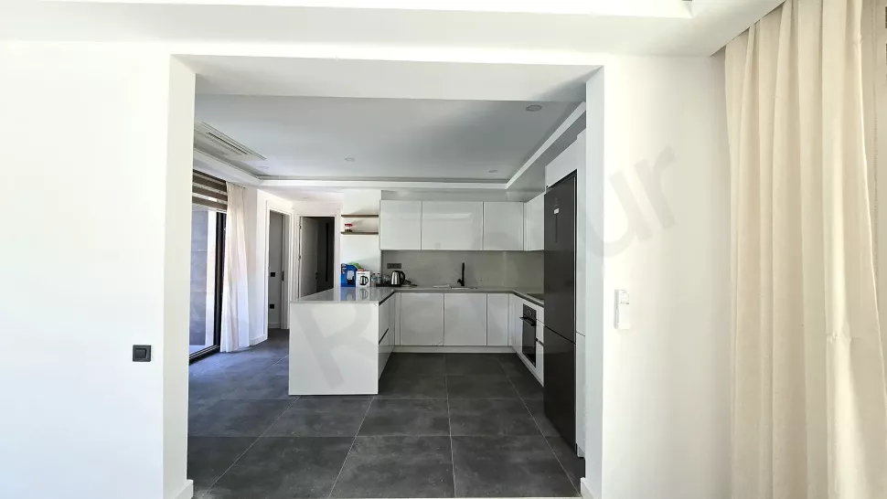 Bodrum'da Oturma İznine Uygun Yeni Teslim Havuzlu 2+1 Lüks Villa
