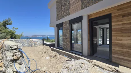 Bodrum Denize Sıfır Satılık Villa - Özel Plajlı ve Vatandaşlığa Uygun