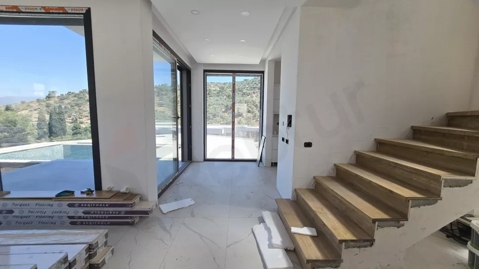Bodrum Denize Sıfır Satılık Villa - Özel Plajlı ve Vatandaşlığa Uygun
