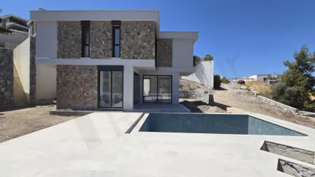 Bodrum Denize Sıfır Satılık Villa - Özel Plajlı ve Vatandaşlığa Uygun