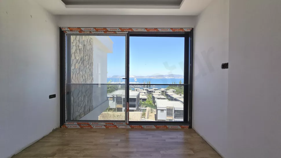 Bodrum Denize Sıfır Satılık Villa - Özel Plajlı ve Vatandaşlığa Uygun