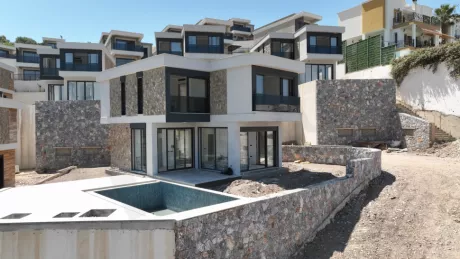 Bodrum Denize Sıfır Satılık Villa - Özel Plajlı ve Vatandaşlığa Uygun