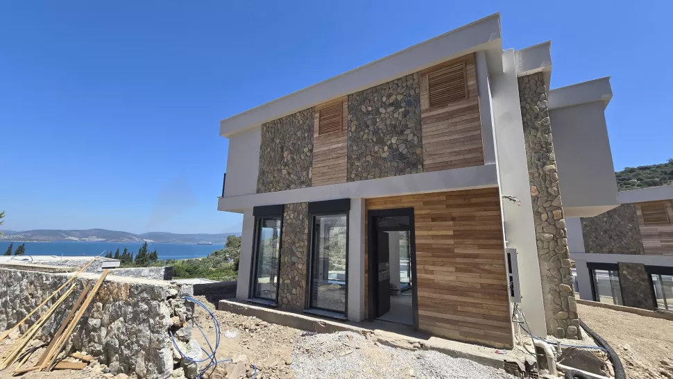 Bodrum Denize Sıfır Satılık Villa - Özel Plajlı ve Vatandaşlığa Uygun