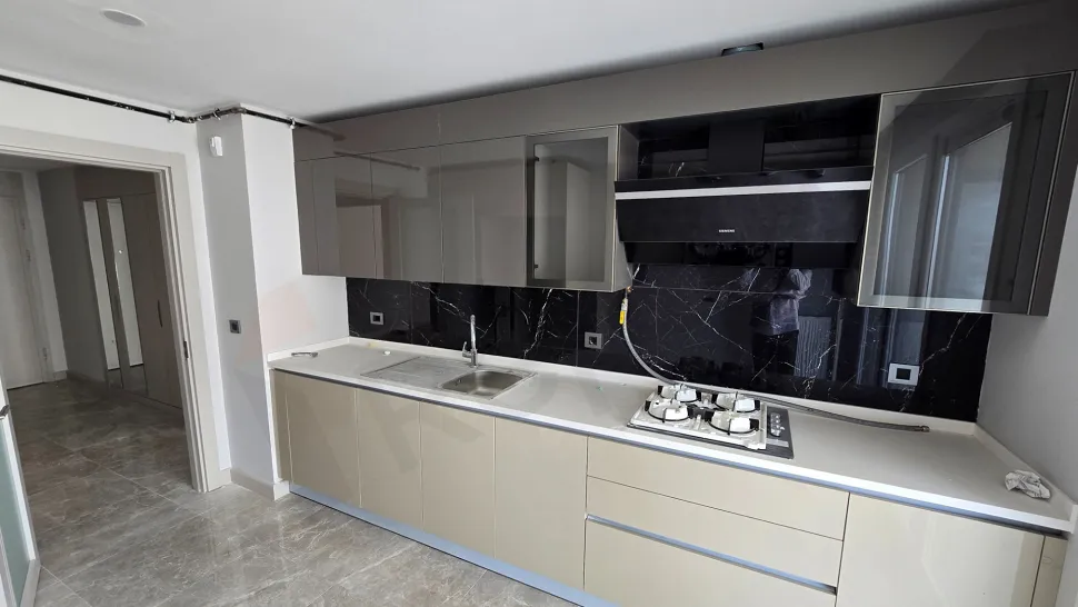 Beylikdüzü'nde Zengin Sosyal Donatılı, İç Avluya Bakan 3.5+1 Fırsatı