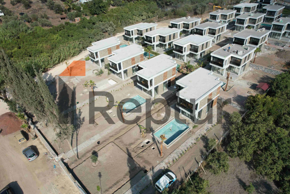 Bodrum'da cazip deniz manzaralı villalar