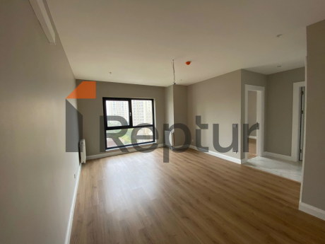 Bahçeşehir bölgesinde sahibinden satılık modern tasarımlı 1+1 daire.