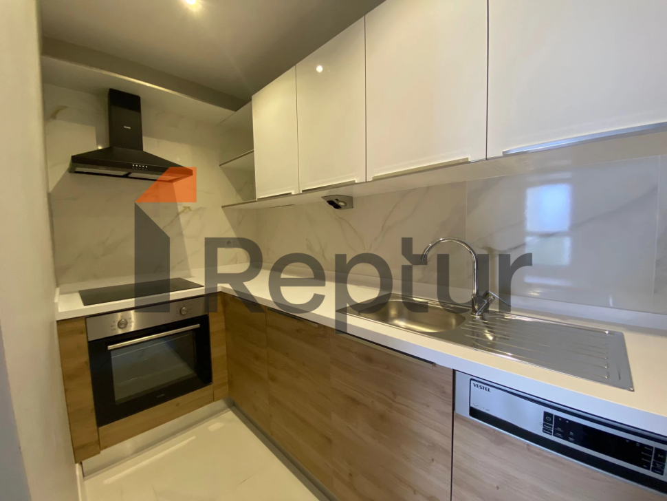 Bahçeşehir bölgesinde sahibinden satılık modern tasarımlı 1+1 daire.
