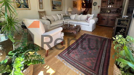 Bodrum'un merkezinde, Kos Adası ve denizin muhteşem manzarasına villa