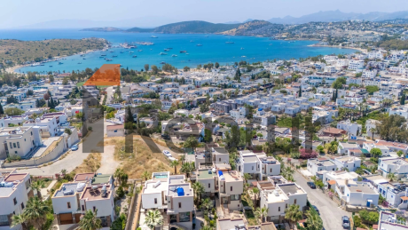 Bodrum'un merkezinde, Kos Adası ve denizin muhteşem manzarasına villa