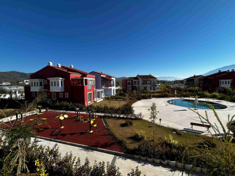 Fethiye Şehrinde Yeni Komplekste Satılık İki Yatak Odalı Rezidans