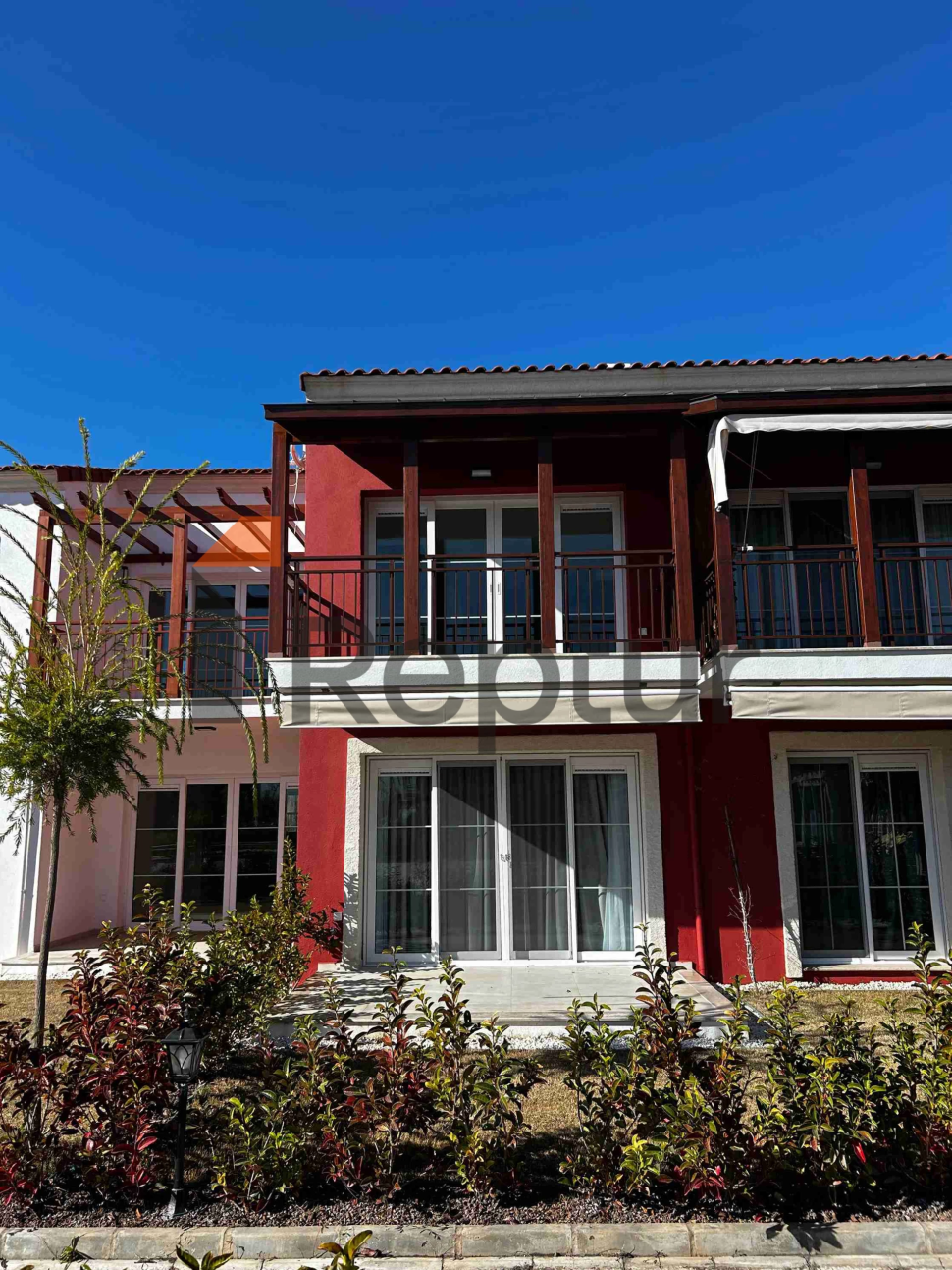 Fethiye Şehrinde Yeni Komplekste Satılık İki Yatak Odalı Rezidans